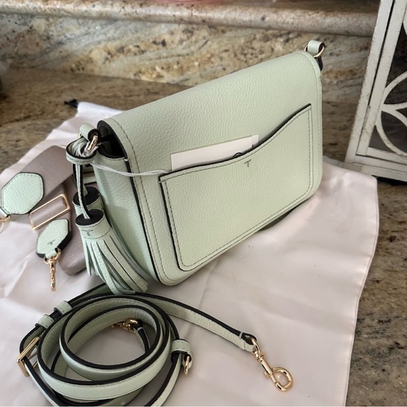 NWT Tory Burch Green and White Crossbody Bag with Flap Closure - Picture 2 of 9